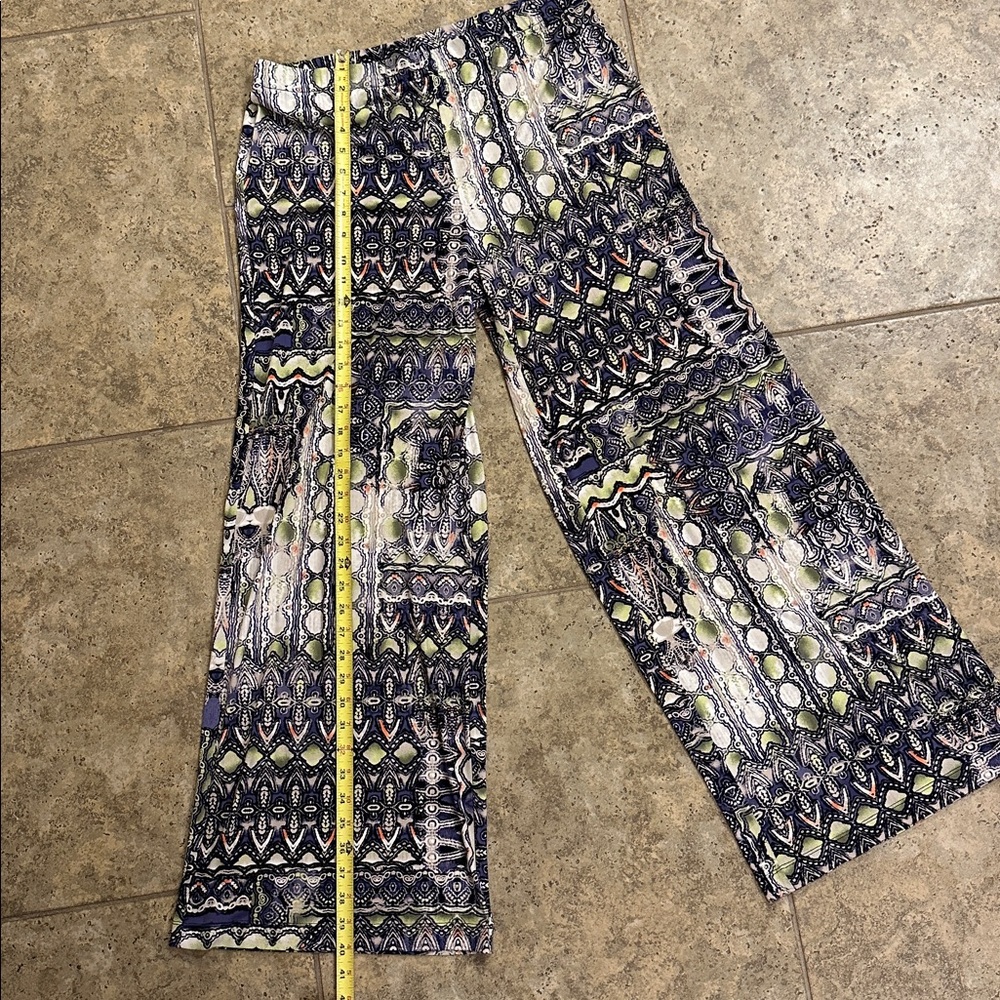 Chico's Size 1 Boho Palazzo Mosaic Printed Wide-Leg Pants Purple Navy Lime - Picture 5 of 9